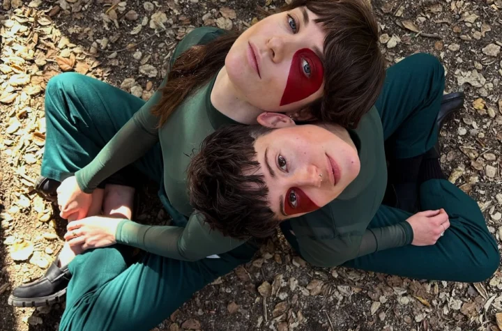 paer, the Los Angeles art pop duo behind the single Power Lines